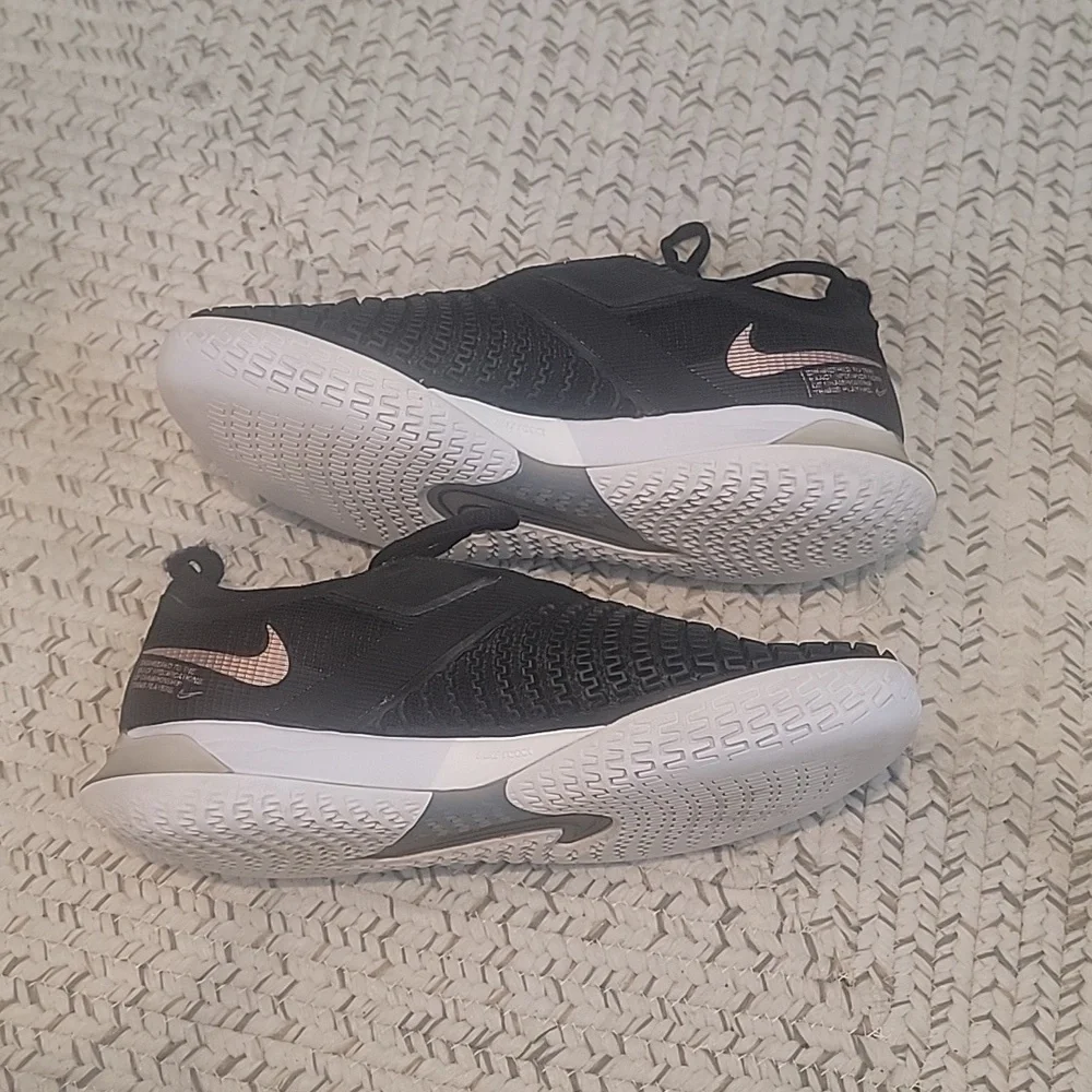 Nike React Vapor NXT HC White Black Grey Sz 9 Tennis Shoes CV0724-002 NEW